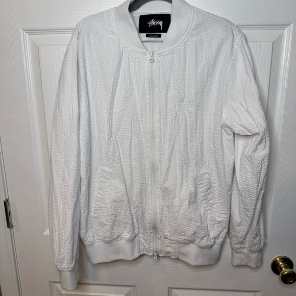 Stussy White Textured Bomber Jacket Streetwear Size Medium GUC - Picture 1 of 8